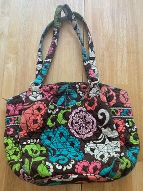 Vera Bradley Lola Quilted Floral Large Shoulder Purse in Brown and Pink